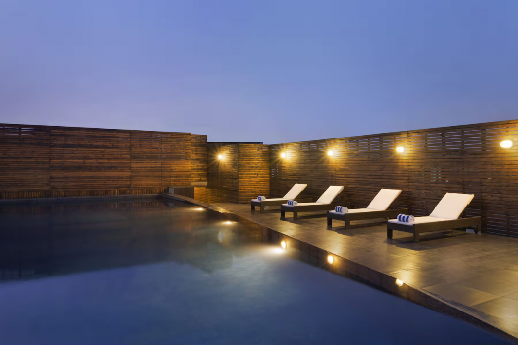 Ramada By Wyndham Gurgaon Central 16/16