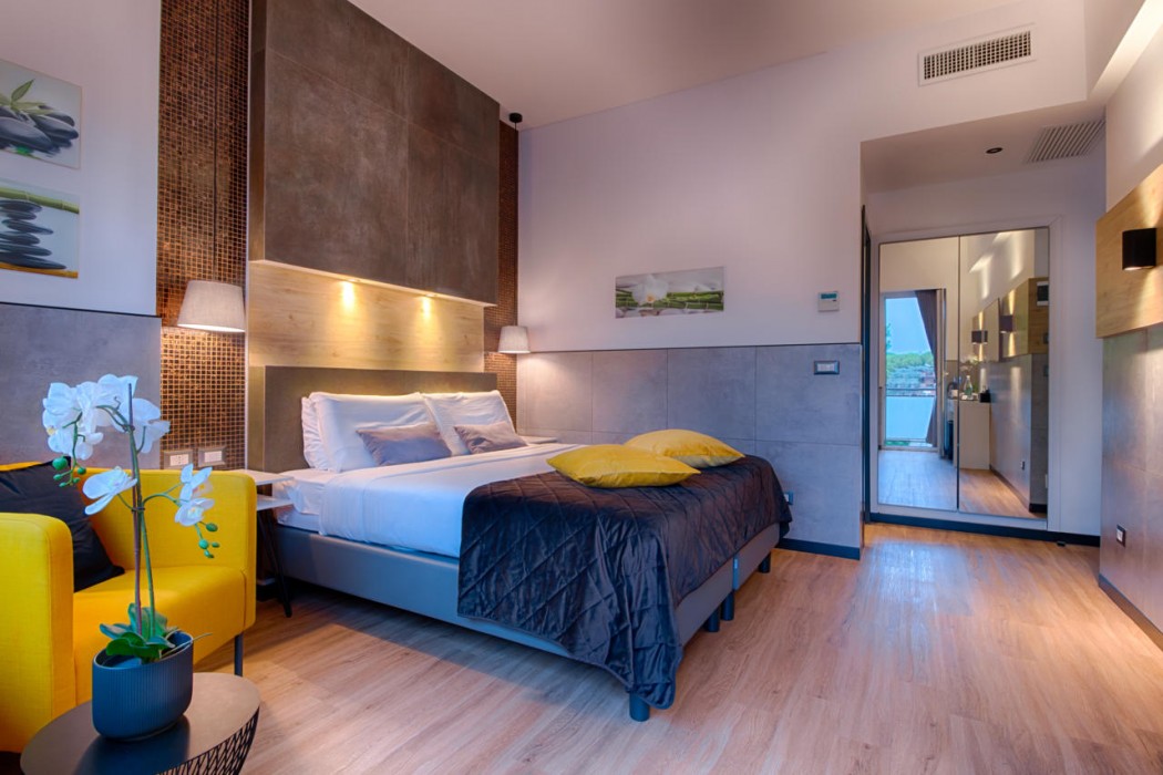 Raganelli Hotel 8/56