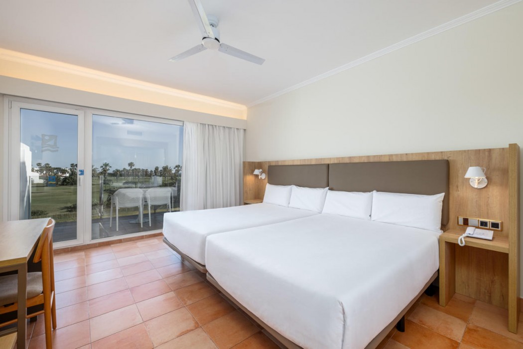 Playaballena Aquapark and Spa Hotel 4/20
