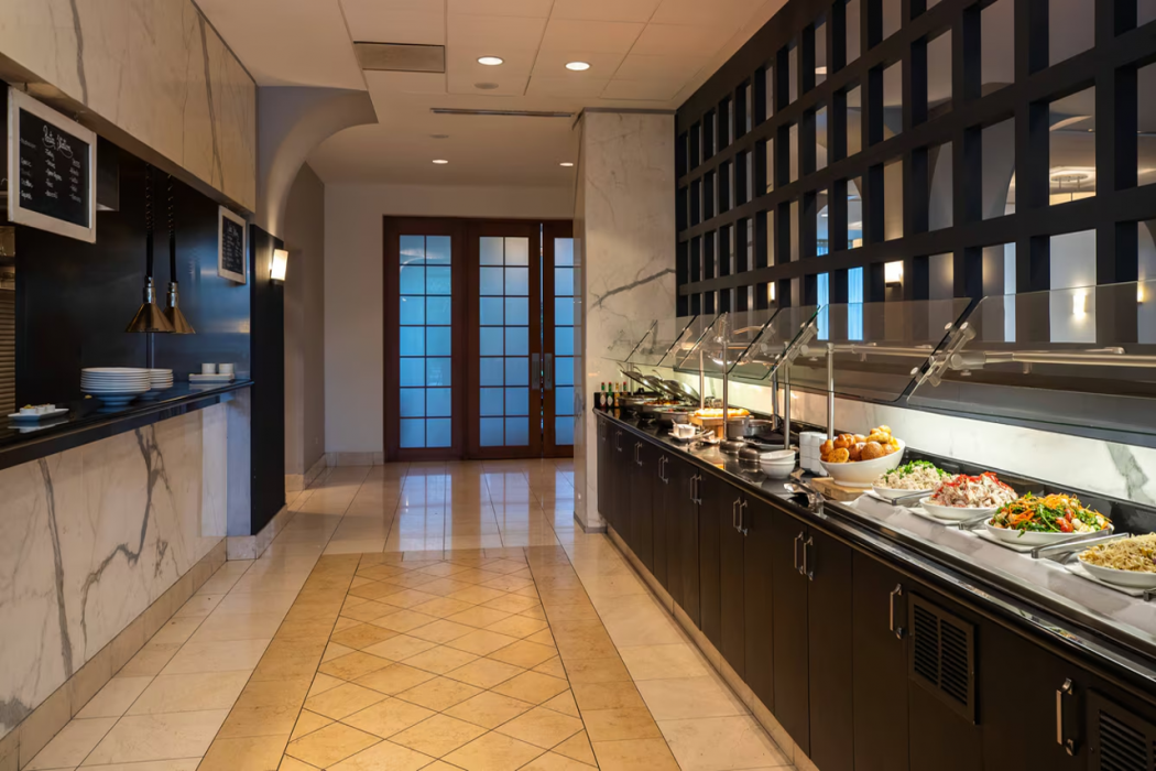 Renaissance Chicago O'hare Suites 38/47
