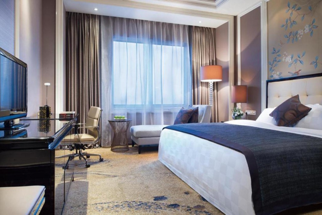 Ramada Plaza by Wyndham Tian Lu Hotel Wuhan 7/17