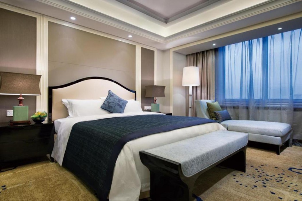 Ramada Plaza by Wyndham Tian Lu Hotel Wuhan 6/17