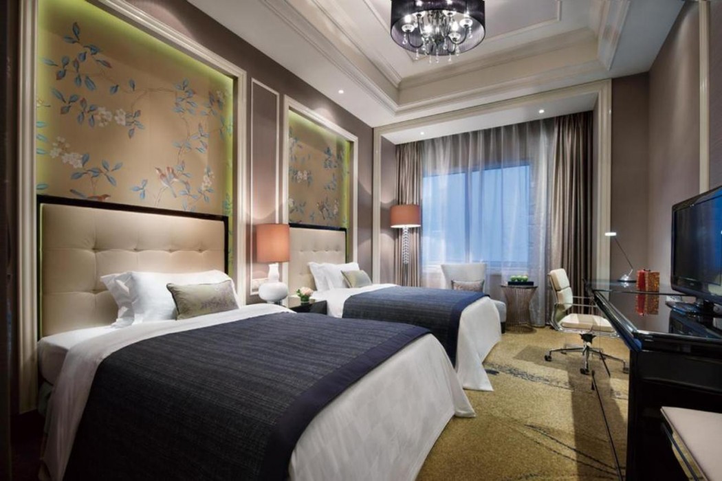 Ramada Plaza by Wyndham Tian Lu Hotel Wuhan 8/17