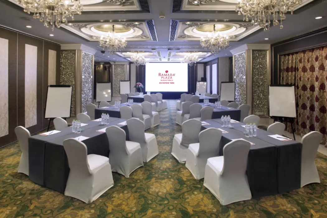 Ramada Plaza by Wyndham Tian Lu Hotel Wuhan 12/17