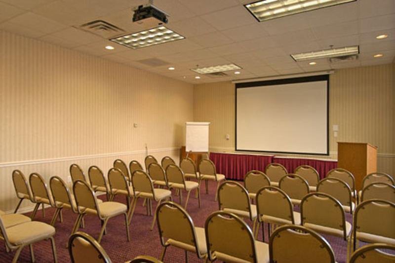 Holiday Inn Dallas Market Ctr Love Field, an IHG hotel 26/66