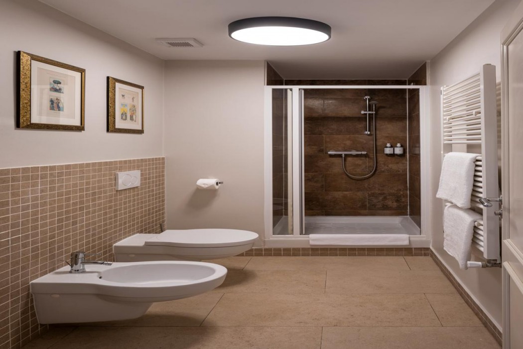Unique Hotel Prague 12/64