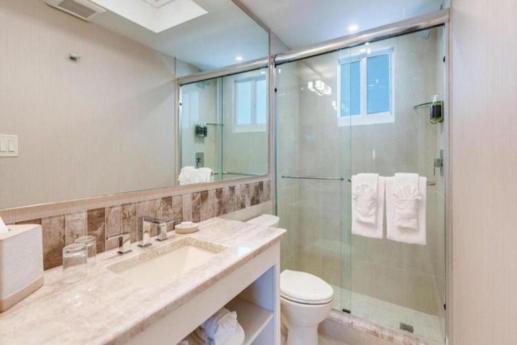 Sanibel Inn 6/41
