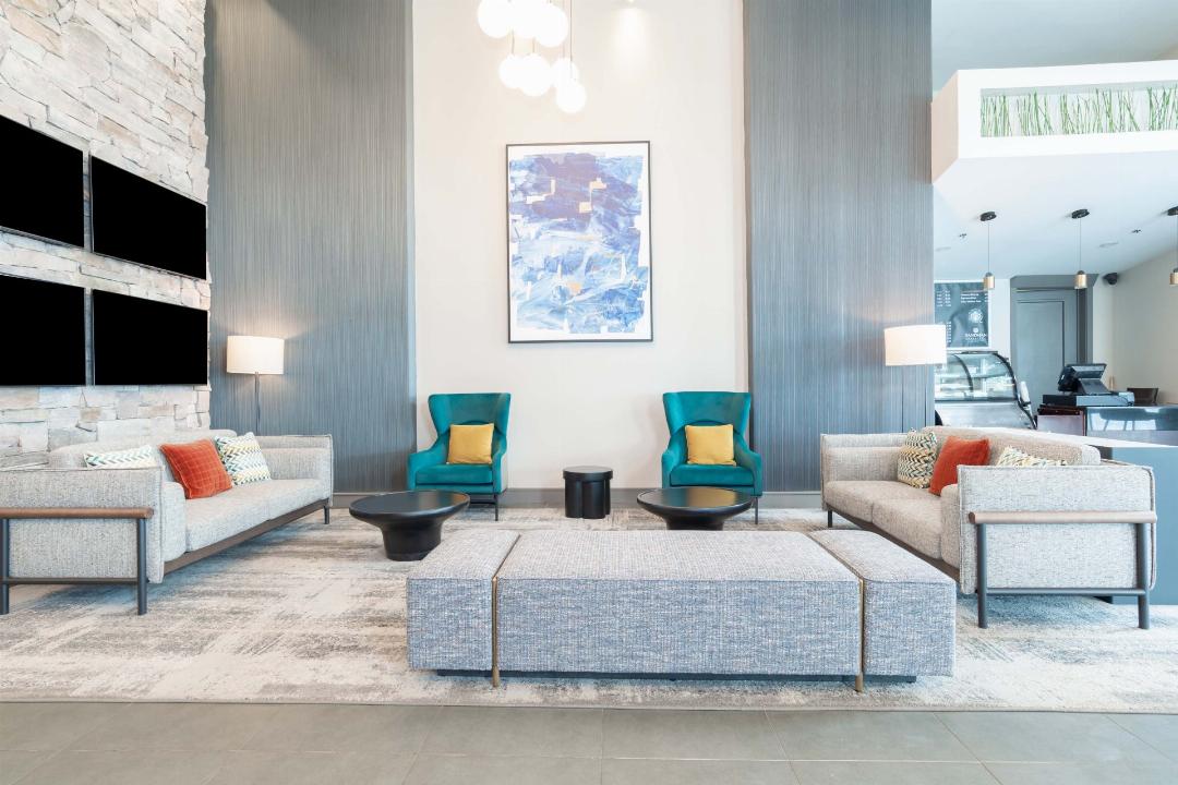 Sandman Signature Toronto Airport Hotel 3/41