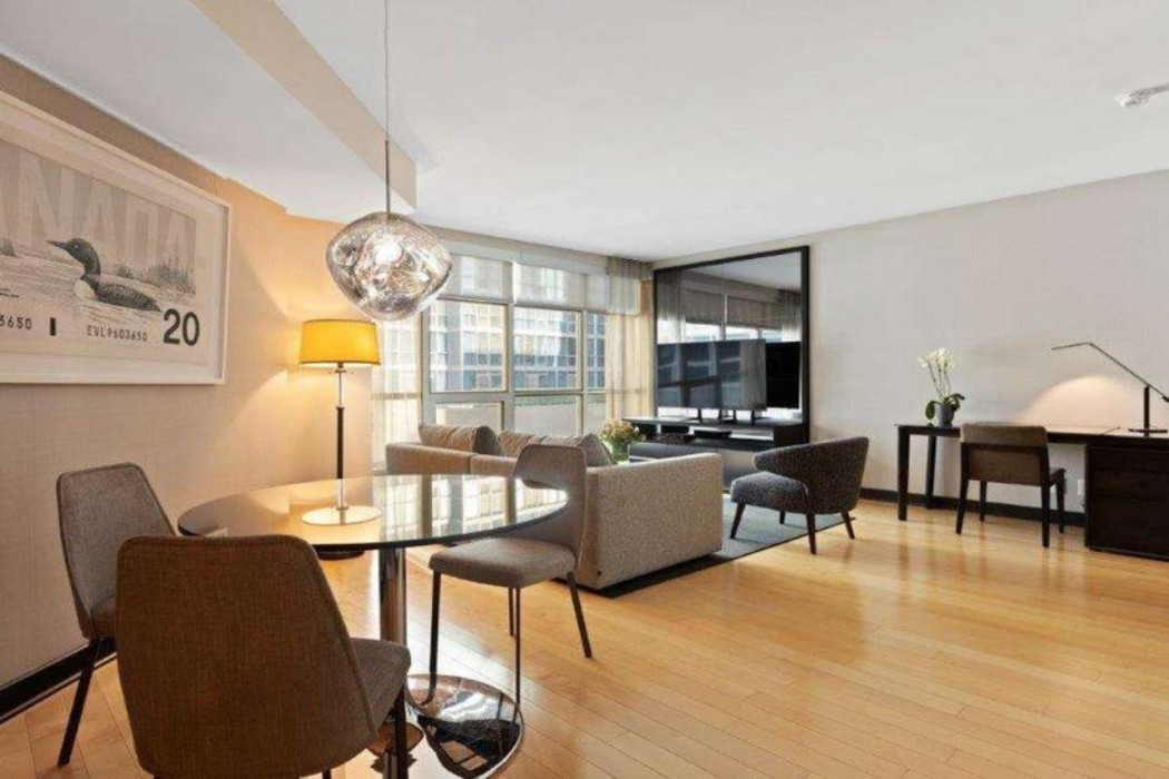 SoHo Hotel Toronto 37/55