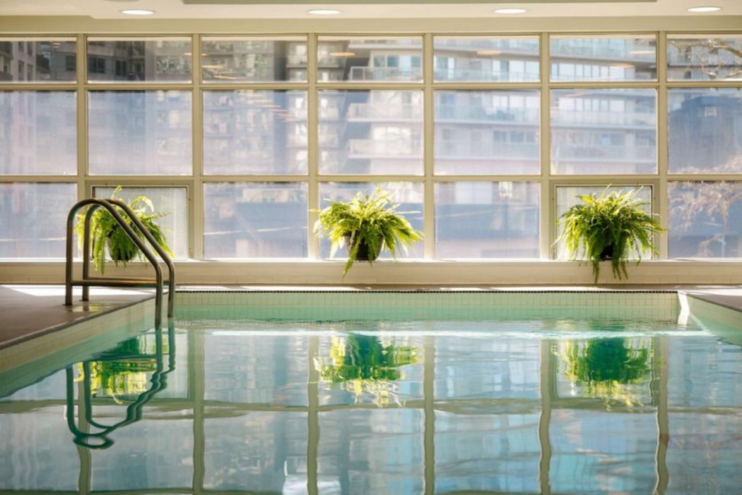 SoHo Hotel Toronto 47/55