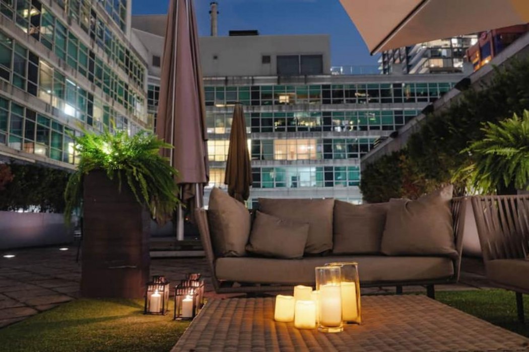 SoHo Hotel Toronto 35/55