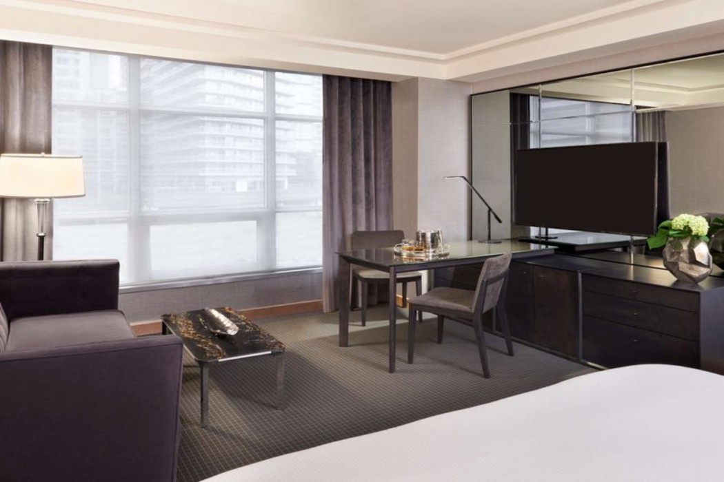 SoHo Hotel Toronto 11/55