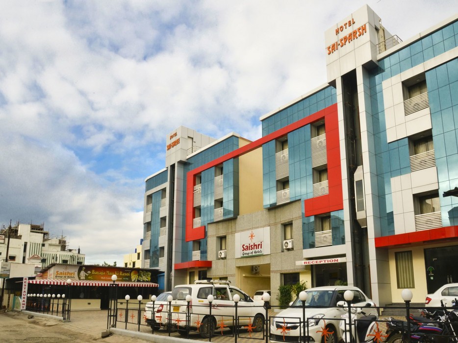 Oyo 4445 Hotel Saishri 37/63
