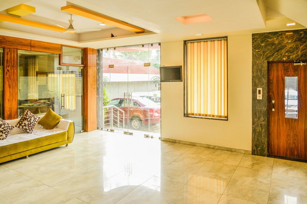Oyo 4445 Hotel Saishri 43/63