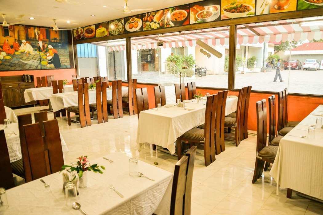 Oyo 4445 Hotel Saishri 38/63