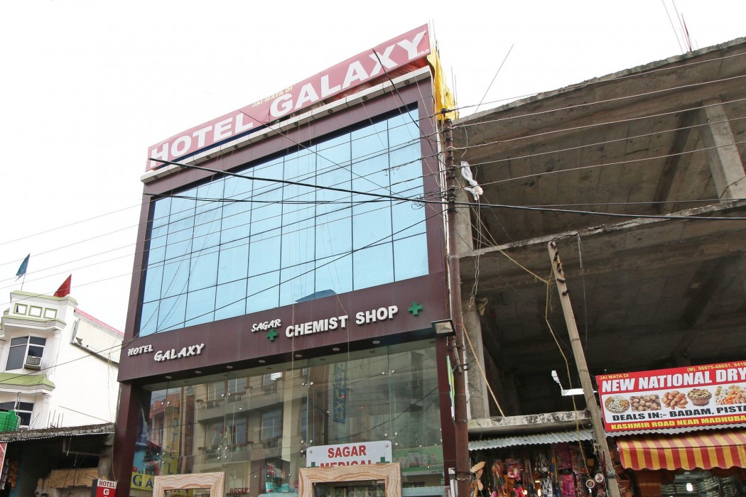 Oyo 4608 Hotel Galaxy 23/39