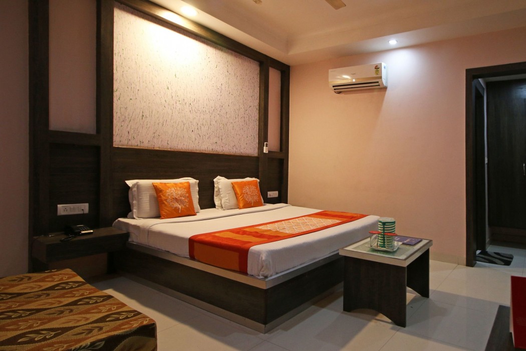 Oyo 4608 Hotel Galaxy 27/39