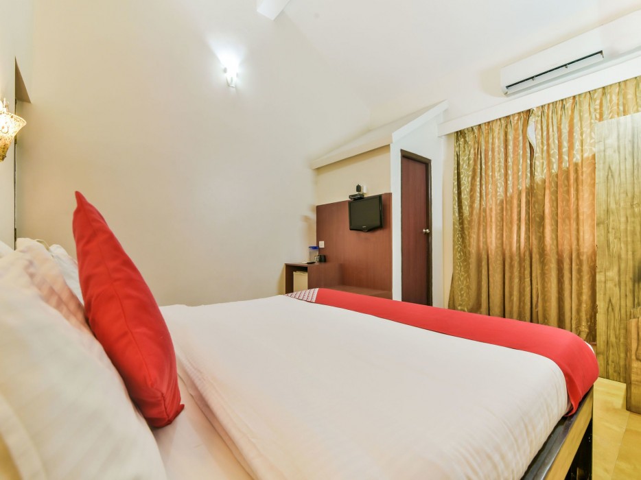 Oyo 4977 Kristal Sands Beach Resort 35/78
