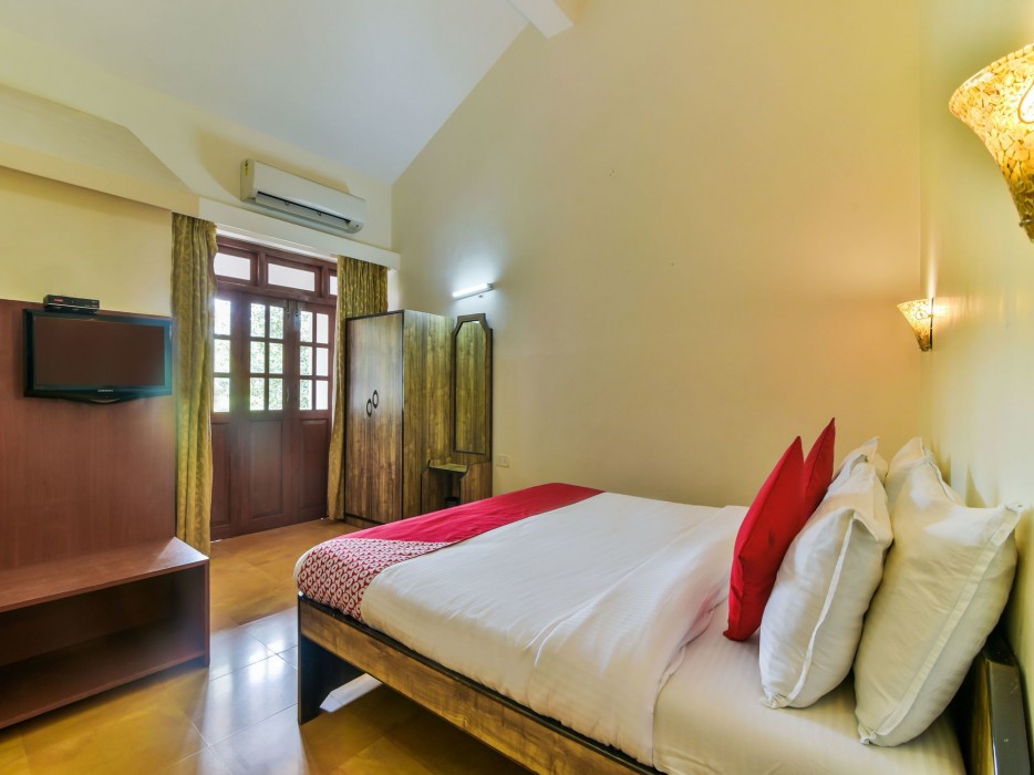 Oyo 4977 Kristal Sands Beach Resort 44/78