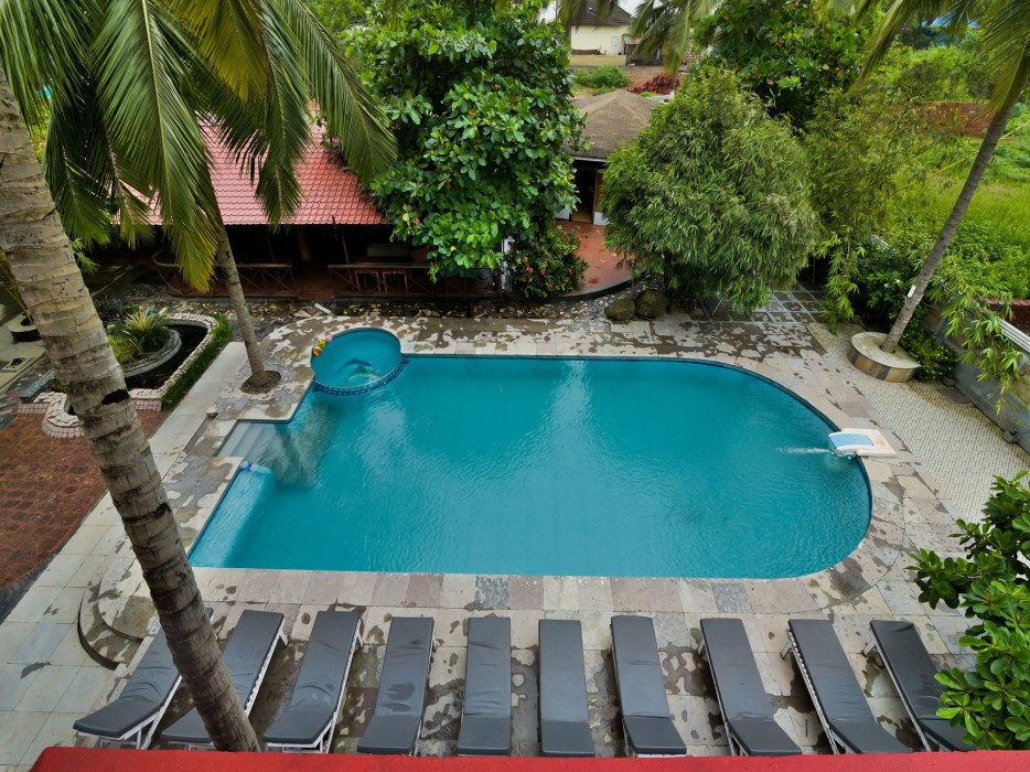 Oyo 4977 Kristal Sands Beach Resort 53/78