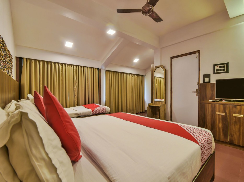 Oyo 4977 Kristal Sands Beach Resort 40/78
