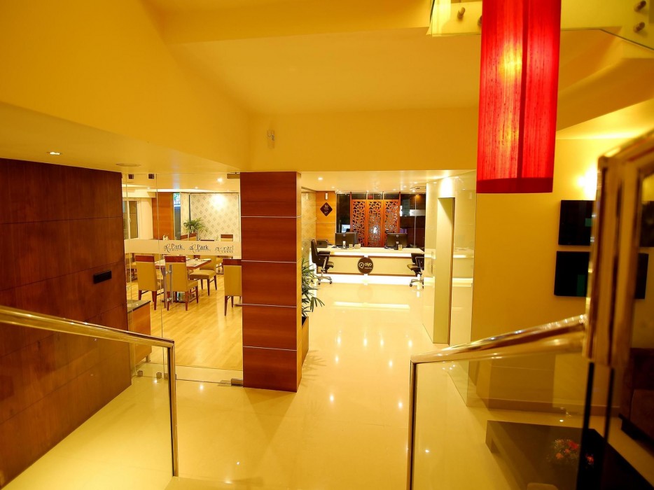 Oyo Premium Kakkanad Civil Station 25/54