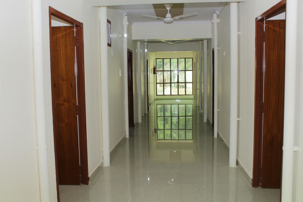 Yatrik Inn 19/56