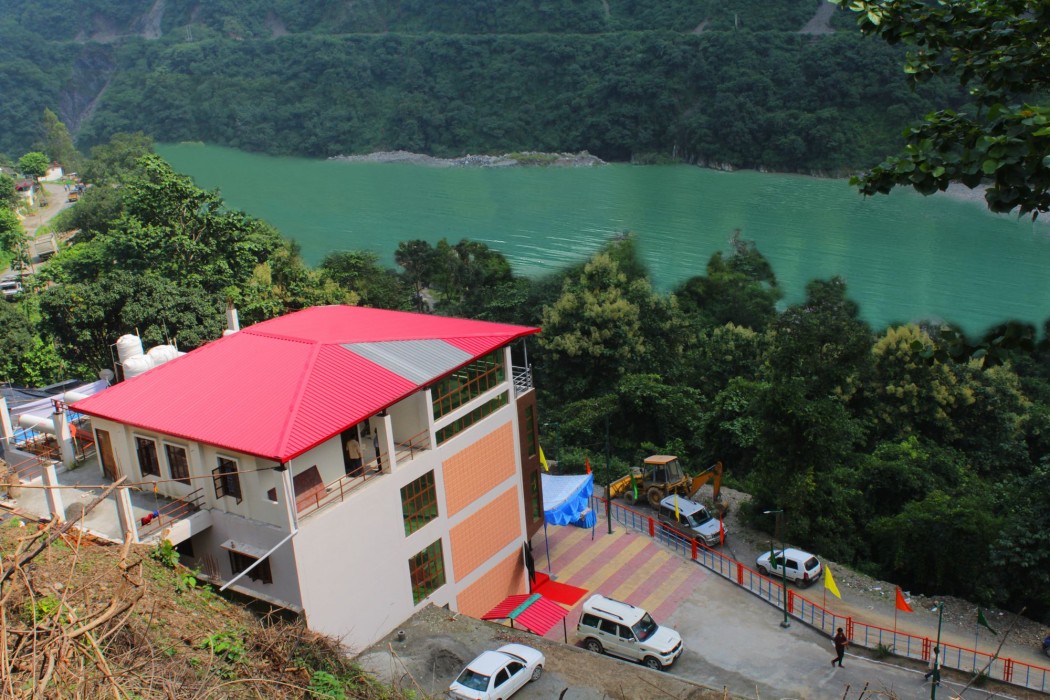 Yatrik Inn 32/56