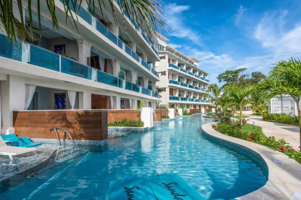 Sandals Dunn's River - Adults Only 11/89