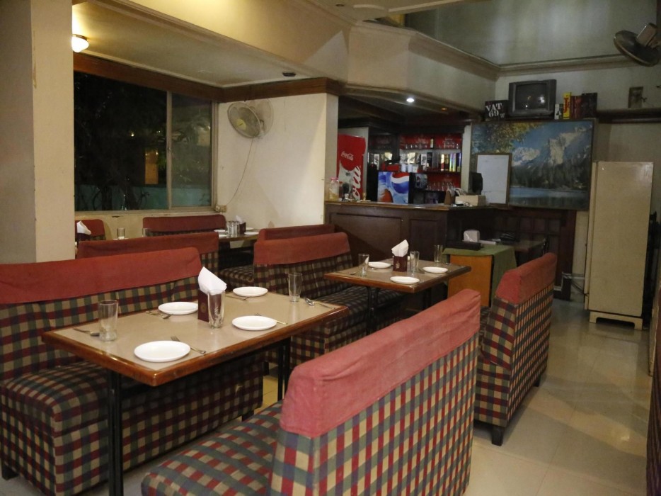 Oyo Rooms Old Pune Bangalore Road Kolhapur 27/45