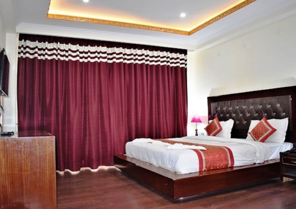 Grand Yasmin 15/30