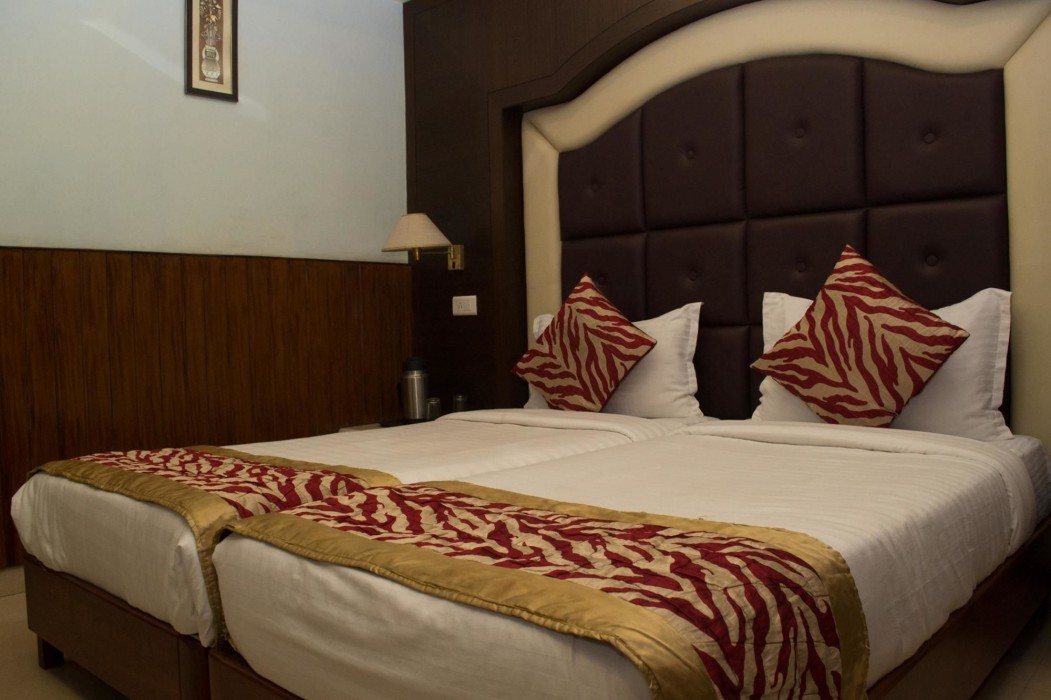 Oyo Premium Nayapalli Irc Village 31/72