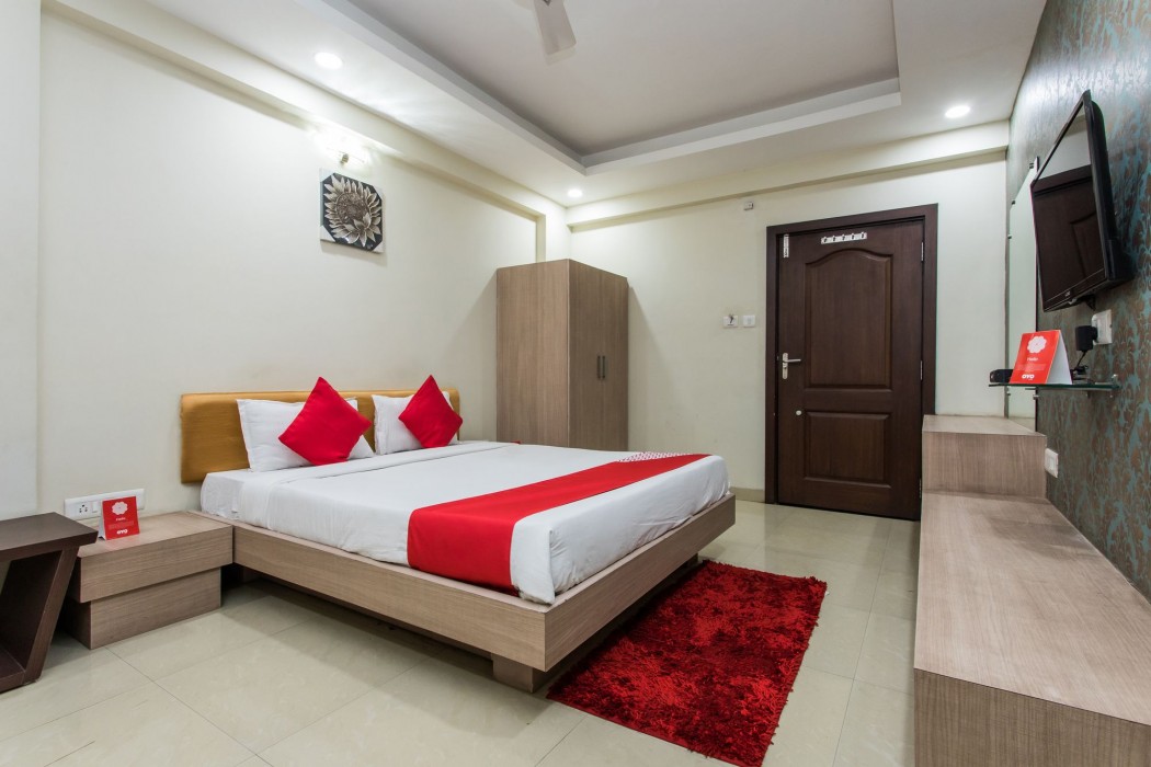 Super Townhouse Divya Palace 25/69