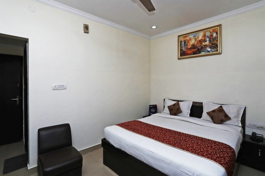 Oyo 2065 Hotel Ashoka Grand 26/34