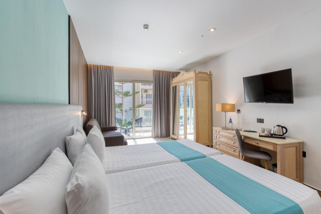 Solana Hotel & Spa 76/136