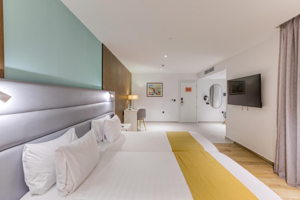 Solana Hotel & Spa 32/136
