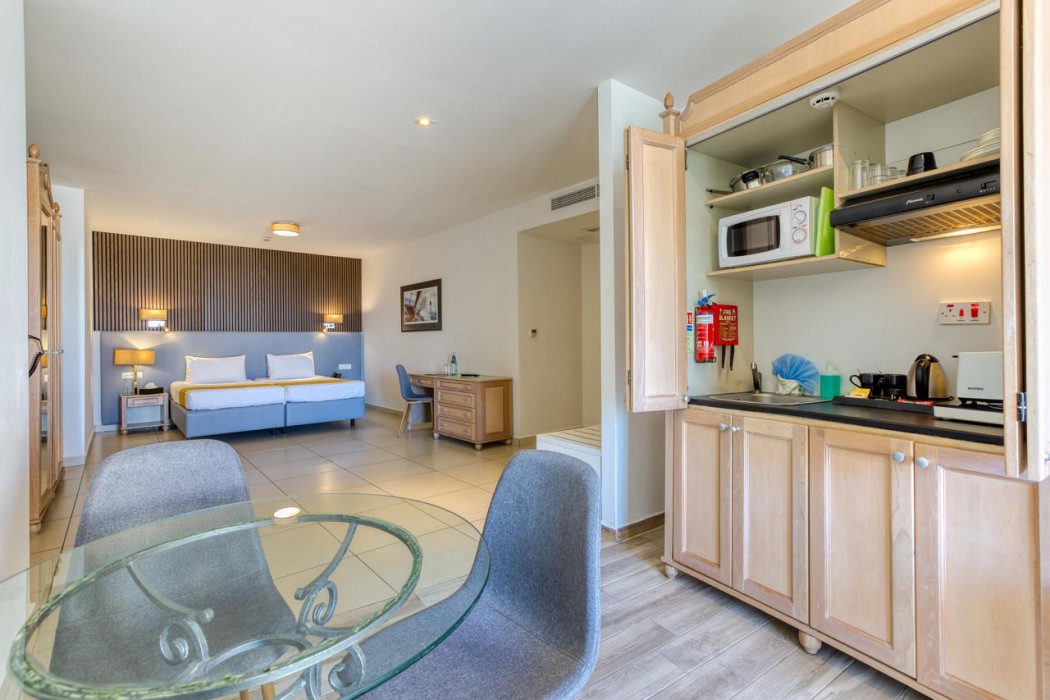 Solana Hotel & Spa 60/136