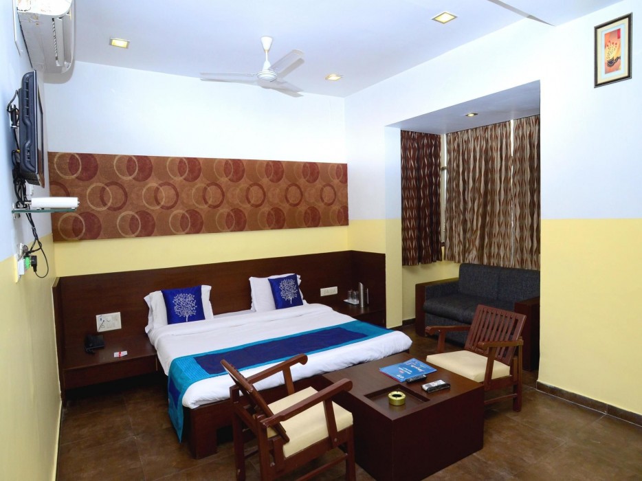 Oyo Rooms Sampatrao Colony Alkapuri 15/48