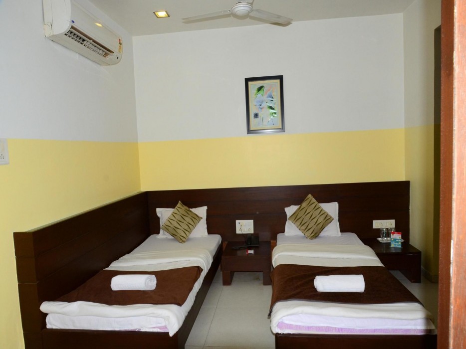 Oyo Rooms Sampatrao Colony Alkapuri 23/48