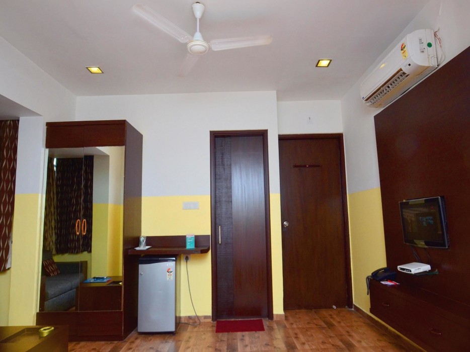 Oyo Rooms Sampatrao Colony Alkapuri 34/48