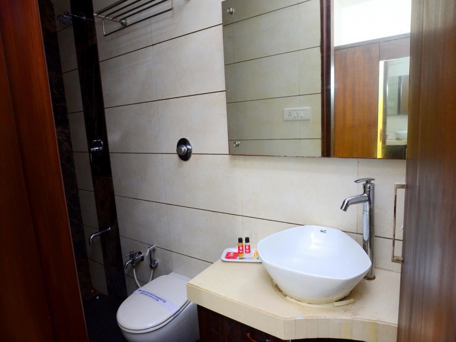 Oyo Rooms Sampatrao Colony Alkapuri 30/48