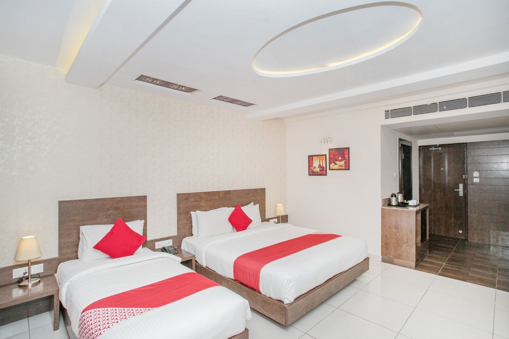 Oyo 6593 West Fort Hotel 16/50