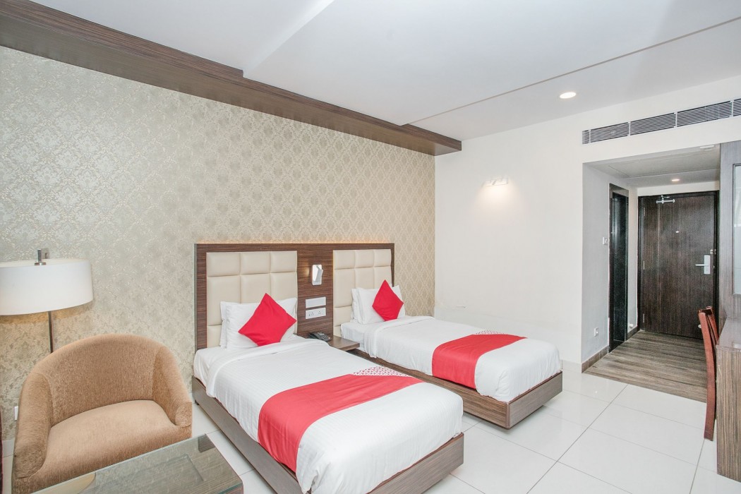 Oyo 6593 West Fort Hotel 15/50