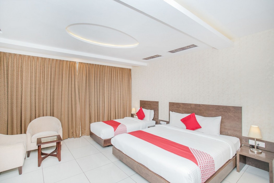 Oyo 6593 West Fort Hotel 18/50