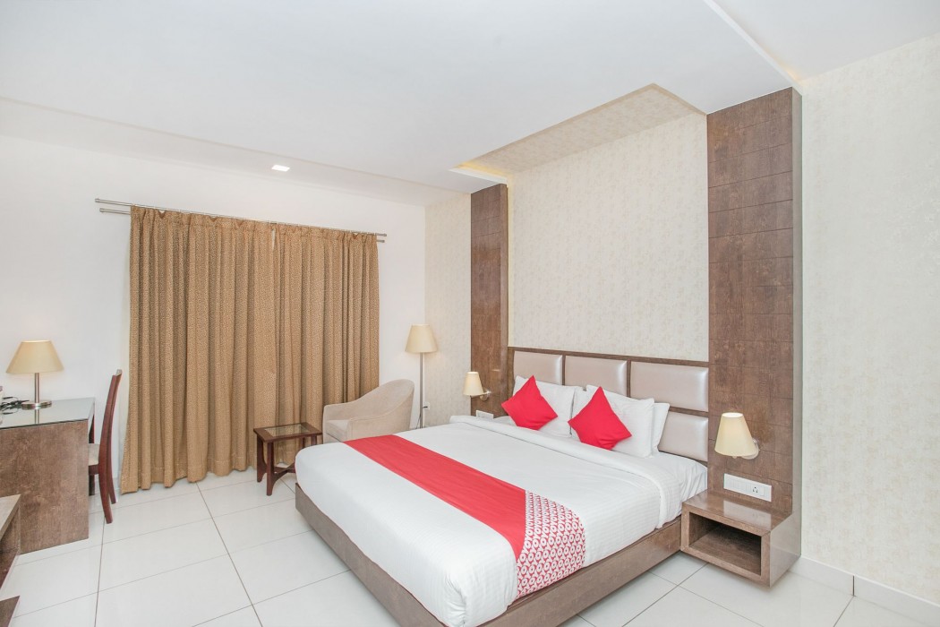 Oyo 6593 West Fort Hotel 30/50