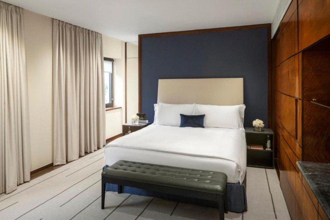 Como The Halkin 15/71