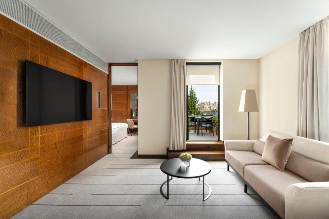 Como The Halkin 26/71