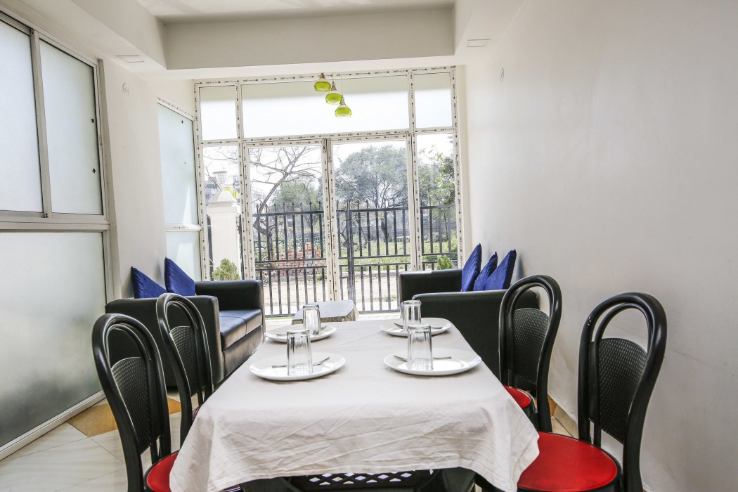 Fabhotel Eleanora Inn New Town 27/43