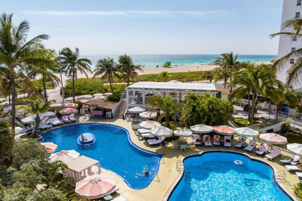 The Savoy Hotel & Beach Club 2/62