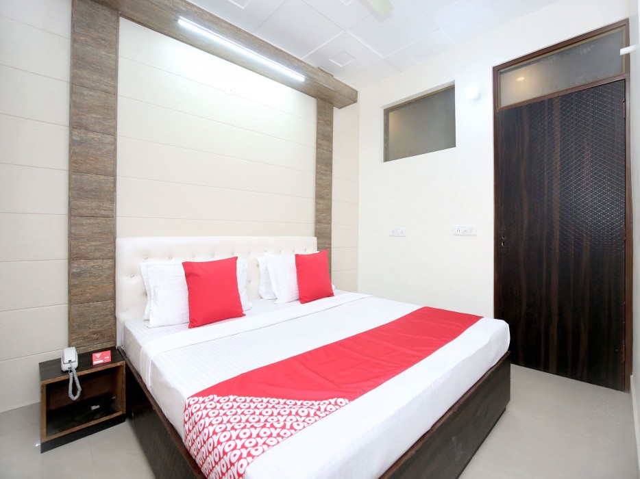 Oyo 13368 Hotel Gold Star 18/35